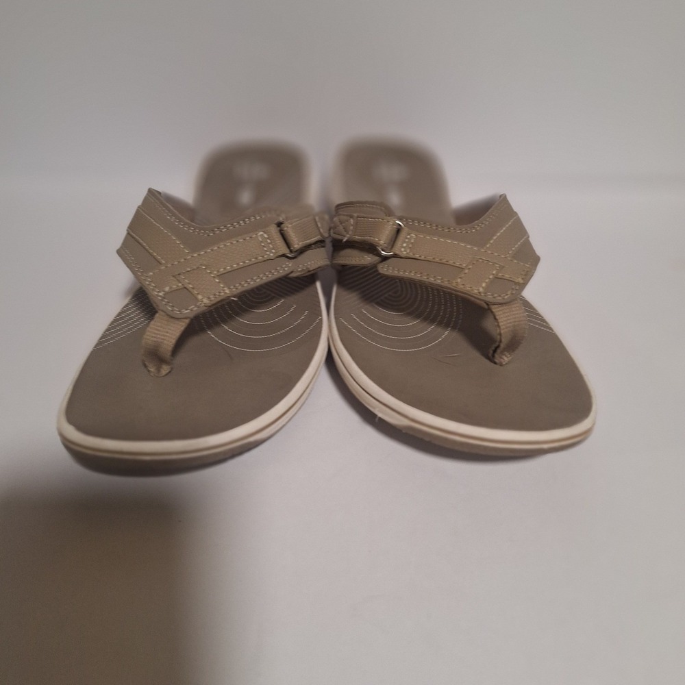 Clarks Cloudsteppers Brinkley Jazz Taupe Brown Flip Flop Sandals Womens 8